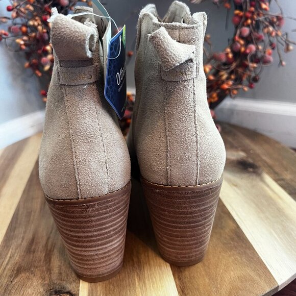 Toms Womens Clare Wedge Ortholite Foam Insole Boot Sz 12 in Oatmeal Suede - Picture 6 of 15
